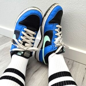 Nike | Dunk Low SE Crater blue black sporty streetwear sneakers | WMS 7.5